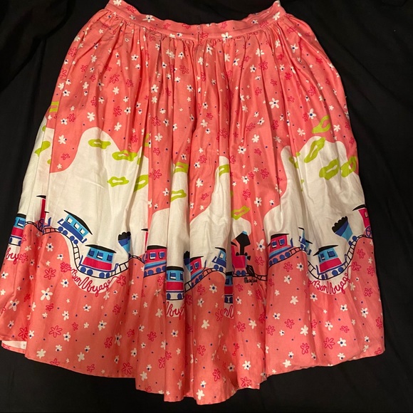 🖤Sold🖤 Jenny Skirt in Mary Blair Pink Train - Picture 2 of 7